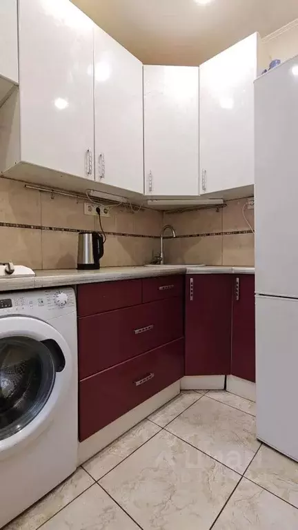 2-к кв. Московская область, Электросталь ул. Жулябина, 8 (42.2 м) - Фото 2