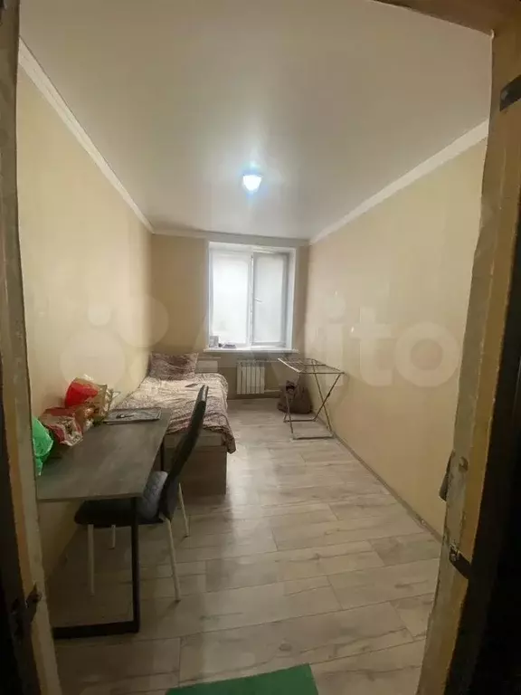 Комната 10 м в 3-к., 1/5 эт. - Фото 0