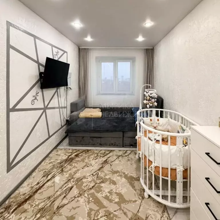 1-к кв. Тюменская область, Тюмень Камчатская ул., 2/1 (32.5 м) - Фото 1