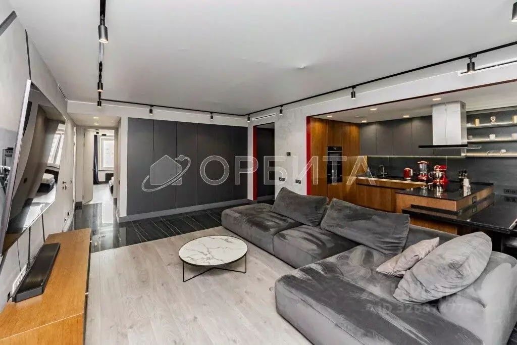 3-к кв. Тюменская область, Тюмень ул. Николая Федорова, 30 (119.8 м) - Фото 1