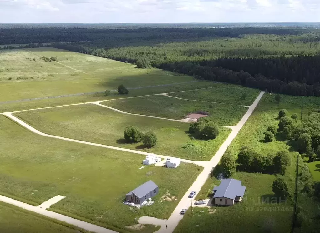 Участок в Ленинградская область, Гатчинский муниципальный округ, д. ... - Фото 1