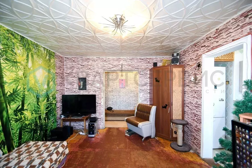 Продаётся 4-к квартира, 70 м - Фото 1