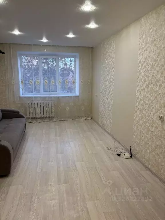 2-к кв. Самарская область, Тольятти Ленинский просп., 13 (53.0 м) - Фото 2