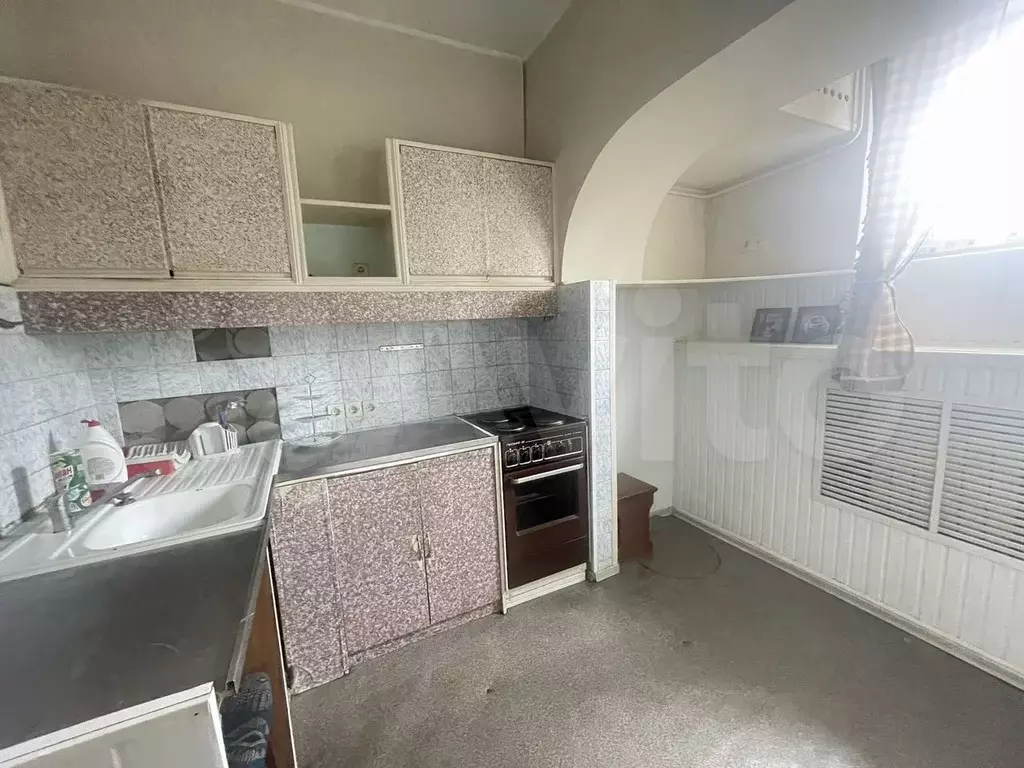 2-к. квартира, 54 м, 1/9 эт. - Фото 0