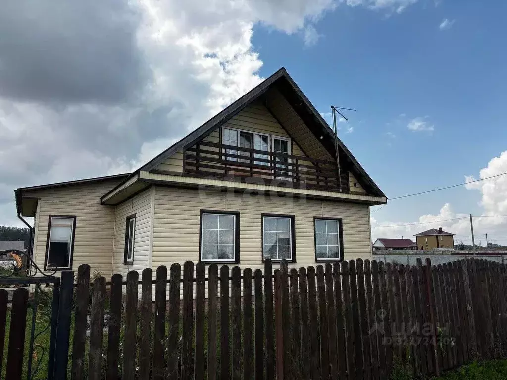 Дом в Башкортостан, Кармаскалинский район, д. Савалеево Молодежная ... - Фото 1