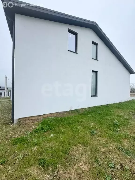 Дом в посёлок Виноградный, Красная улица (170 м) - Фото 2