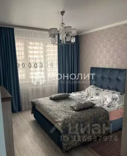 2-к кв. Белгородская область, Старый Оскол Степной мкр, 31 (61.4 м) - Фото 1