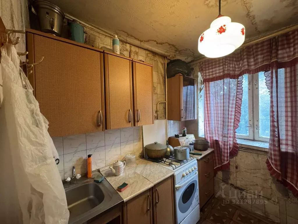 1-к кв. Московская область, Сергиев Посад Скобяное ш., 6 (32.7 м) - Фото 0