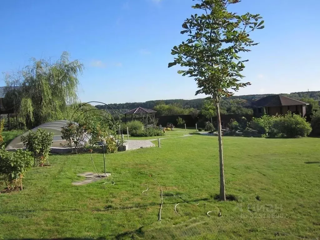 Дом в Калужская область, Малоярославецкий муниципальный округ, ... - Фото 1