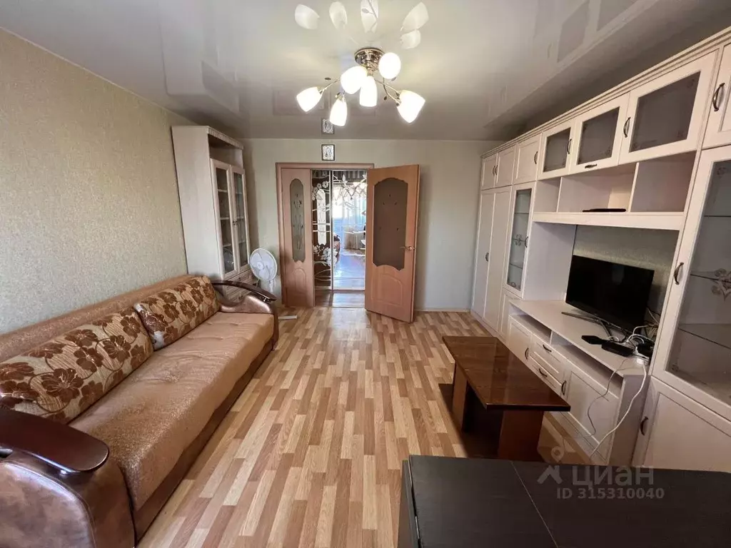 3-к кв. Самарская область, Самара Аэродромная ул., 126 (62.0 м) - Фото 1