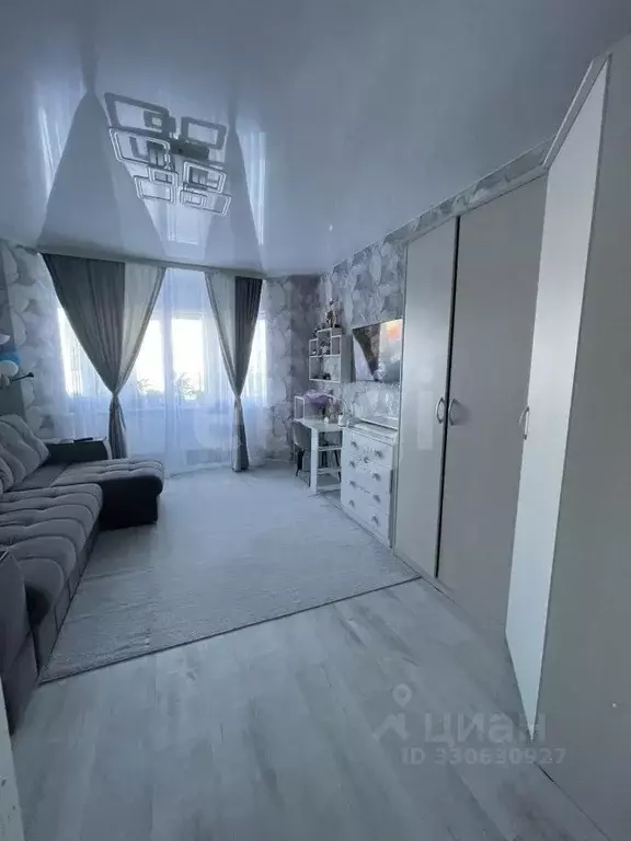 1-к кв. Ямало-Ненецкий АО, Новый Уренгой Строителей мкр, 5/6 (46.9 м) - Фото 1