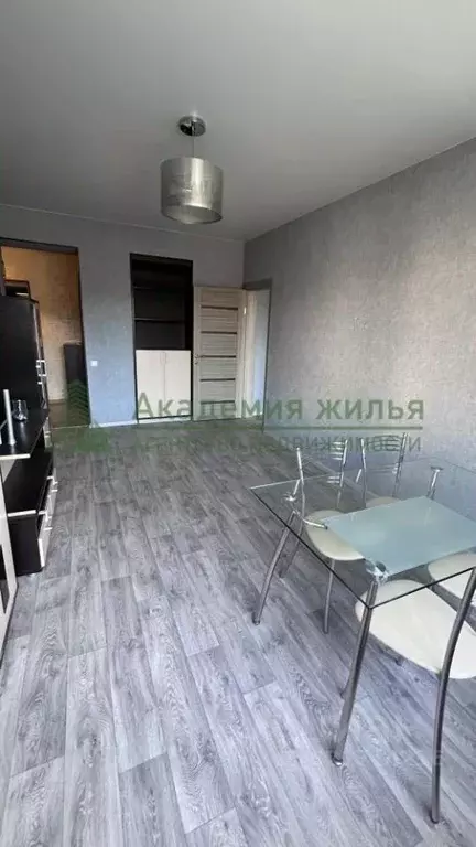 5-к кв. Саратовская область, Саратов ул. Дома 8 Марта, 4 (94.5 м) - Фото 2