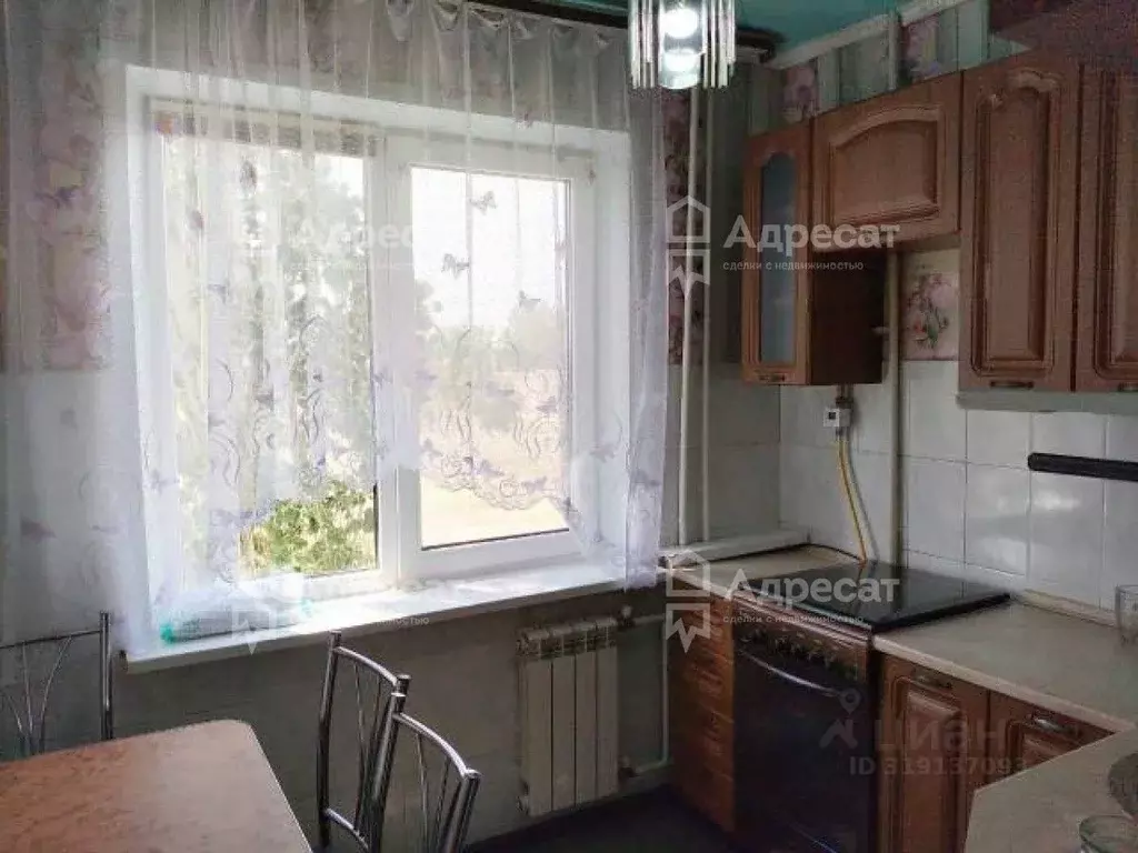 1-к кв. Волгоградская область, Волгоград ул. Куйбышева, 47А (35.4 м) - Фото 1