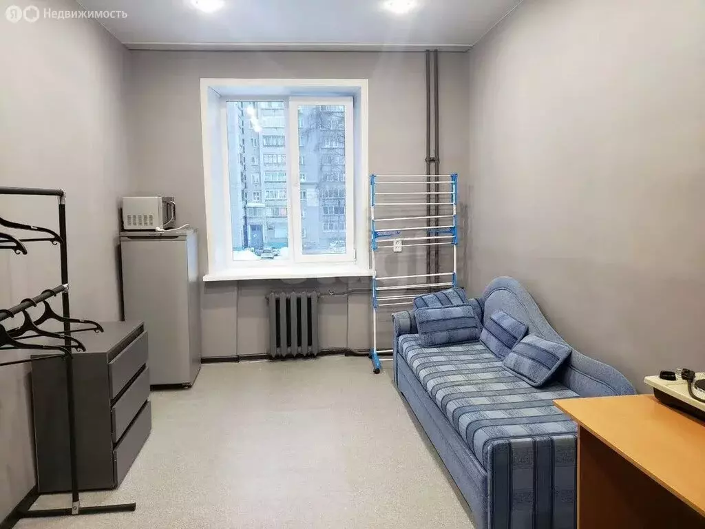1к в -комнатной квартире (18 м) - Фото 0