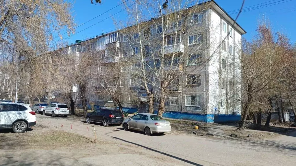 Комната Омская область, Омск 3-й мкр, ул. Путилова, 7Б (10.6 м) - Фото 0