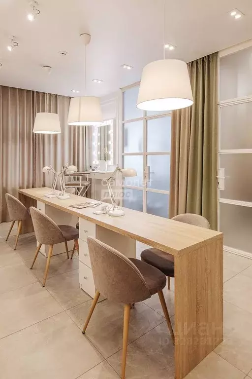 Помещение свободного назначения в Иркутская область, Иркутск наб. ... - Фото 1