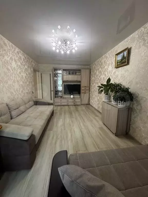 2-к. квартира, 45 м, 4/5 эт. - Фото 1