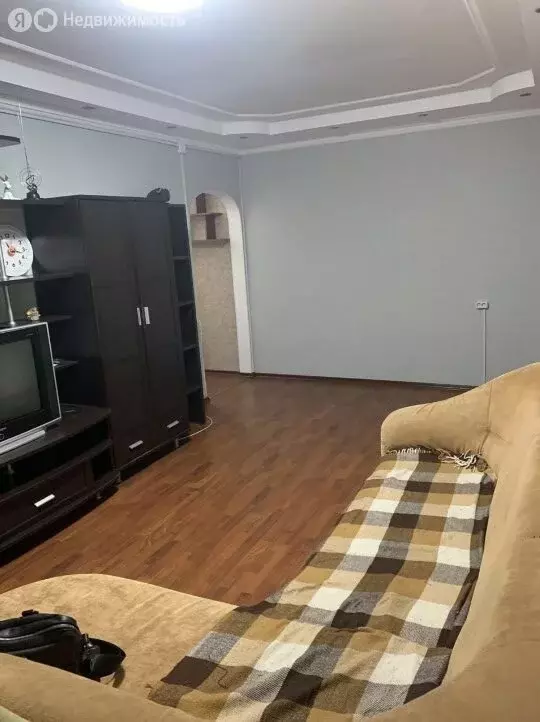 2-комнатная квартира: Балаково, Волжская улица, 63 (44 м) - Фото 0