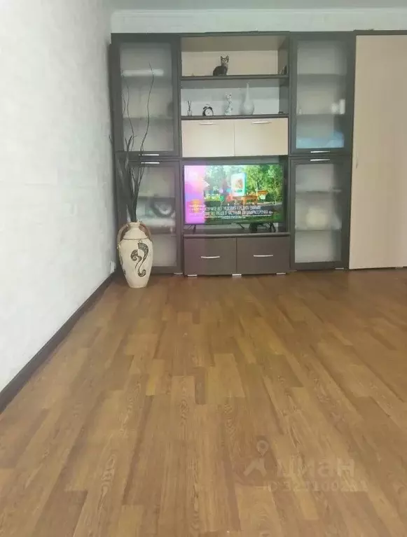 2-к кв. Омская область, Омск ул. 50 лет ВЛКСМ, 2А (43.0 м) - Фото 1