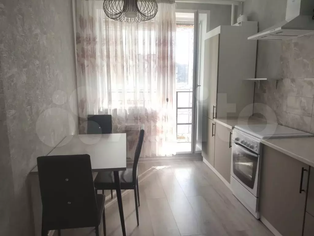 1-к. квартира, 40 м, 3/5 эт. - Фото 0