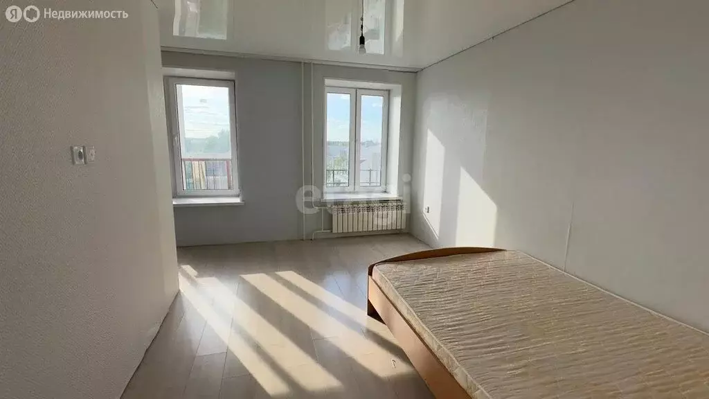 Квартира-студия: Стерлитамак, улица Суворова, 6 (29 м) - Фото 0