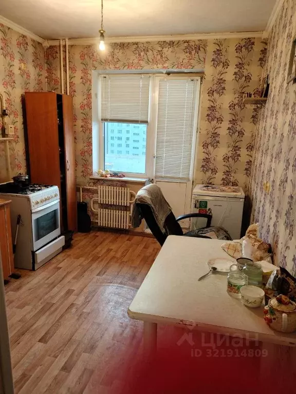 1-к кв. Омская область, Омск ул. Завертяева, 23к3 (33.3 м) - Фото 0