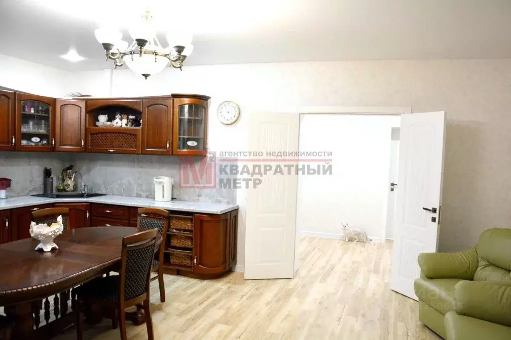 3-к кв. Белгородская область, Старый Оскол Степной мкр, 5 (97.9 м) - Фото 1