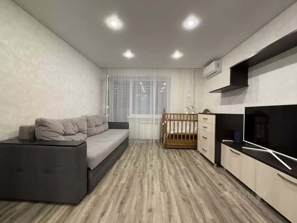 1-к кв. Самарская область, Самара Аэродромная ул., 126 (33.4 м) - Фото 0