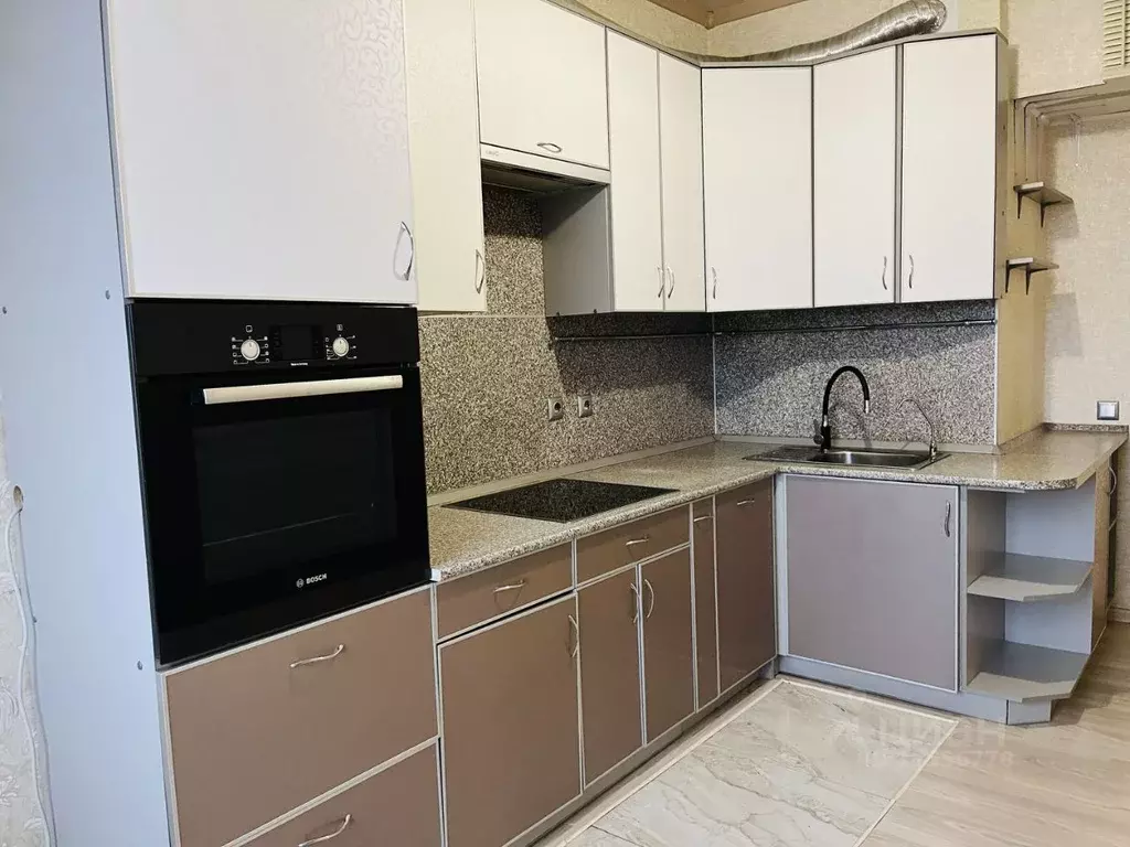 3-к кв. Санкт-Петербург просп. Королева, 65 (70.0 м) - Фото 0