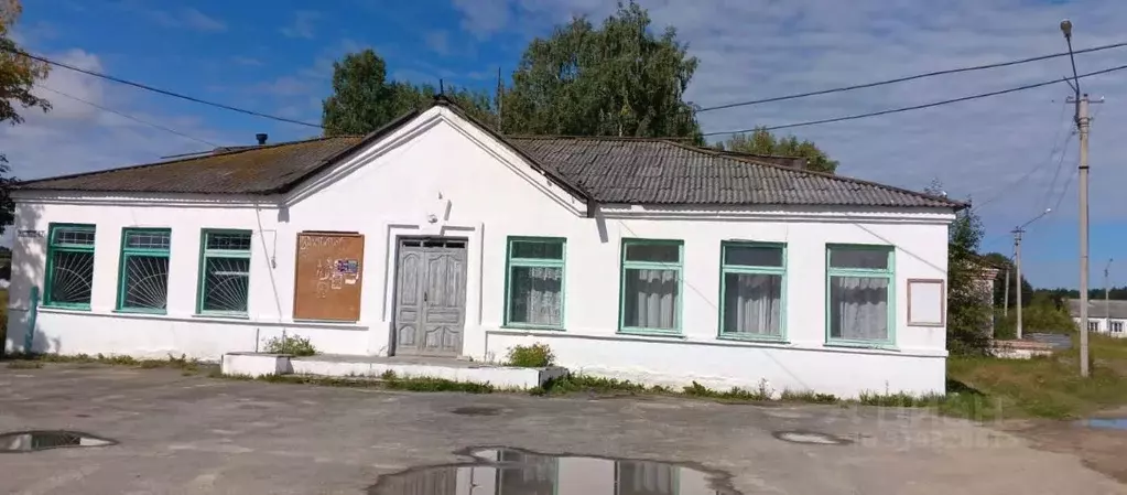 Помещение свободного назначения в Свердловская область, Тавдинский ... - Фото 0