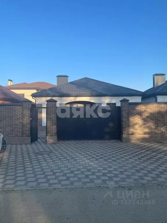 Дом в Краснодарский край, Армавир ул. Нефтяников (112 м) - Фото 0