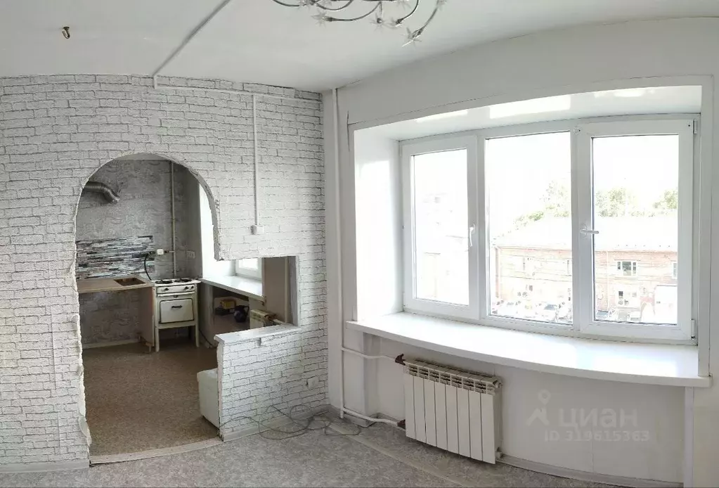 1-к кв. Красноярский край, Красноярск Волгоградская ул., 2 (30.0 м) - Фото 0