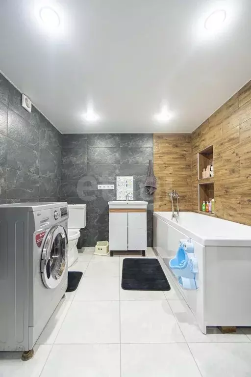 Дом в Севастополь ул. Василия Колодкина, 106 (148 м) - Фото 1