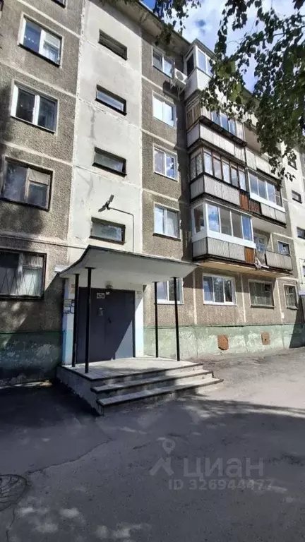 2-к кв. Свердловская область, Новоуральск ул. Фрунзе, 16 (44.3 м) - Фото 1