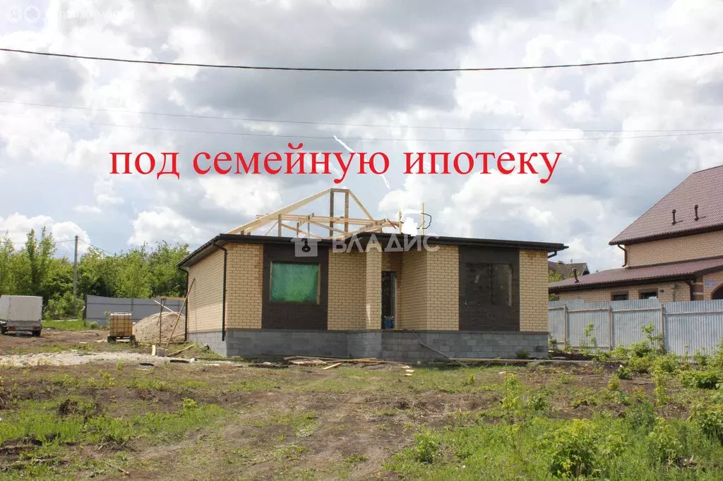 Дом в посёлок Майский, Цветочная улица (105 м) - Фото 0