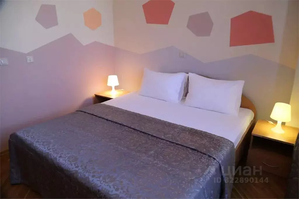 Комната Краснодарский край, Сочи Красная Поляна пгт, ул. Калиновая, 18 - Фото 1