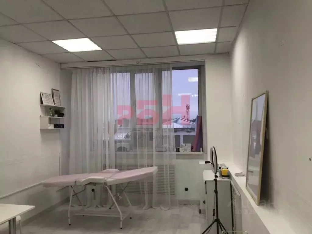 Офис в Курганская область, Курган ул. Володарского, 57 (19 м) - Фото 1