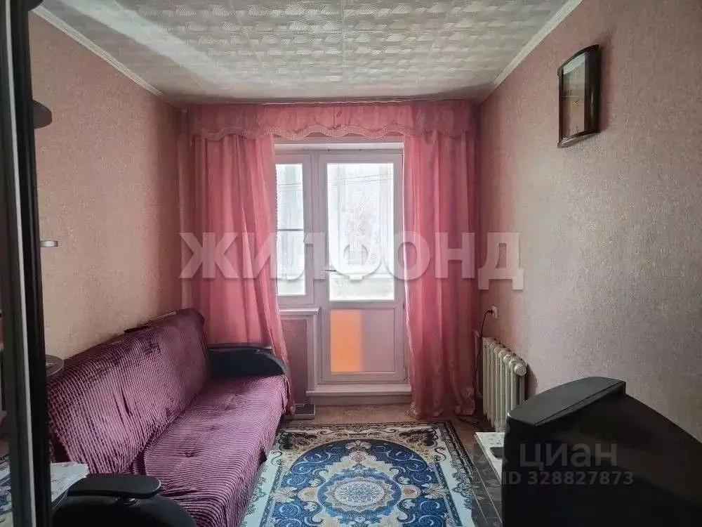 Комната Алтайский край, Барнаул ул. Сухэ-Батора, 9 (13.7 м) - Фото 1