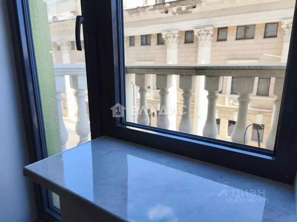 2-к кв. Воронежская область, Воронеж пл. Ленина, 6/1 (75.2 м) - Фото 1