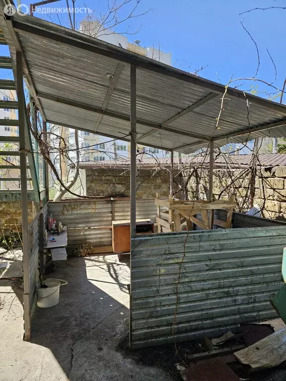 2-комнатная квартира: Ялта, улица Красных Партизан, 24 (27.9 м) - Фото 1