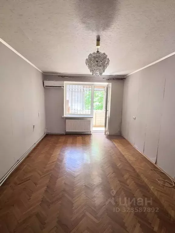 2-к кв. Крым, Симферопольский район, с. Мирное ул. Белова, 5 (45.0 м) - Фото 1