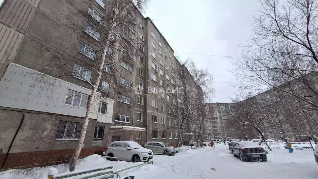 2-к кв. Алтайский край, Бийск Советская ул., 220 (57.6 м) - Фото 1