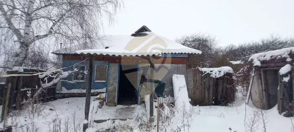 Дом в Белгородская область, Старооскольский городской округ, с. ... - Фото 0