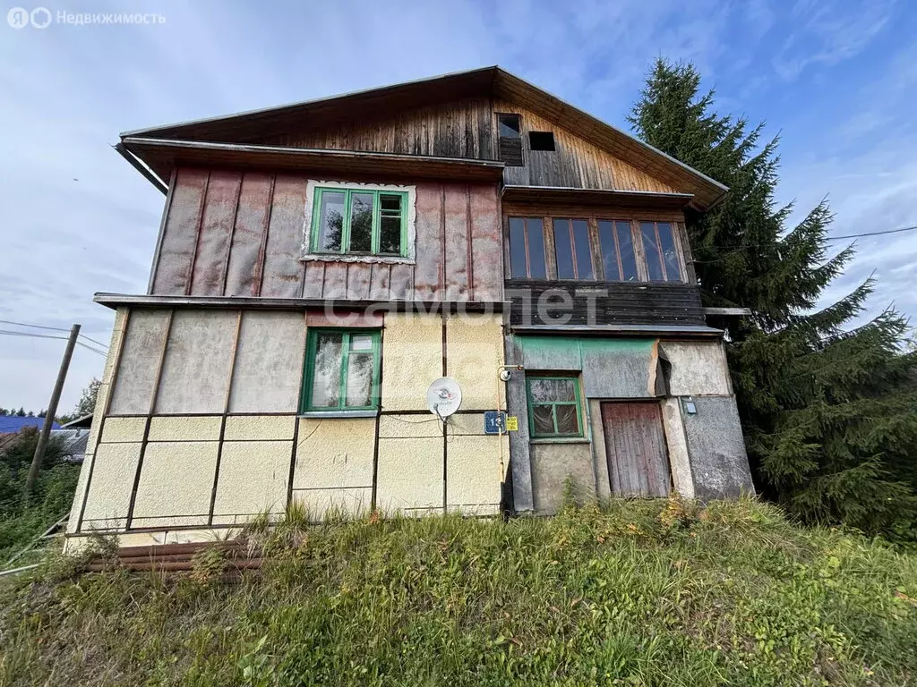 Дом в Краснозатонский, 10-я линия, 13 (200 м) - Фото 1