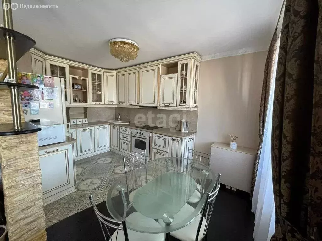 3-комнатная квартира: Уфа, микрорайон Колгуевский, улица Габдуллы ... - Фото 0