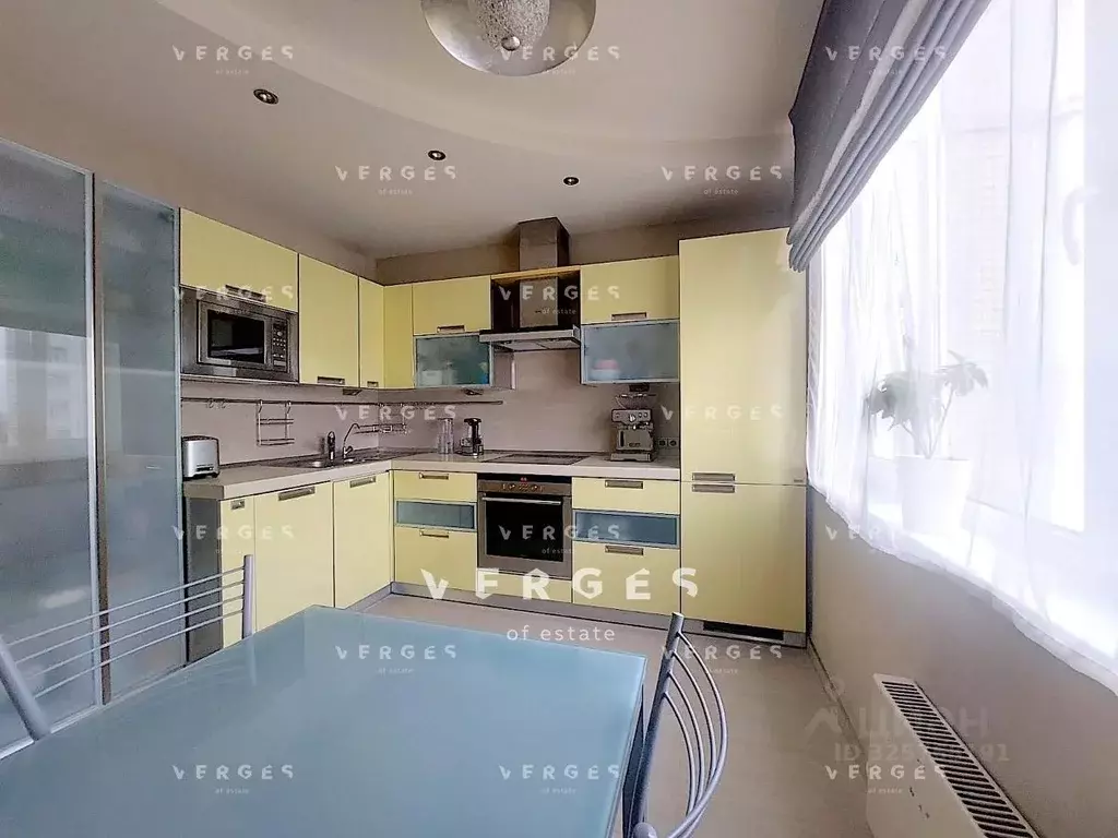 3-к кв. Москва ул. Герасима Курина, 16 (80.0 м) - Фото 1