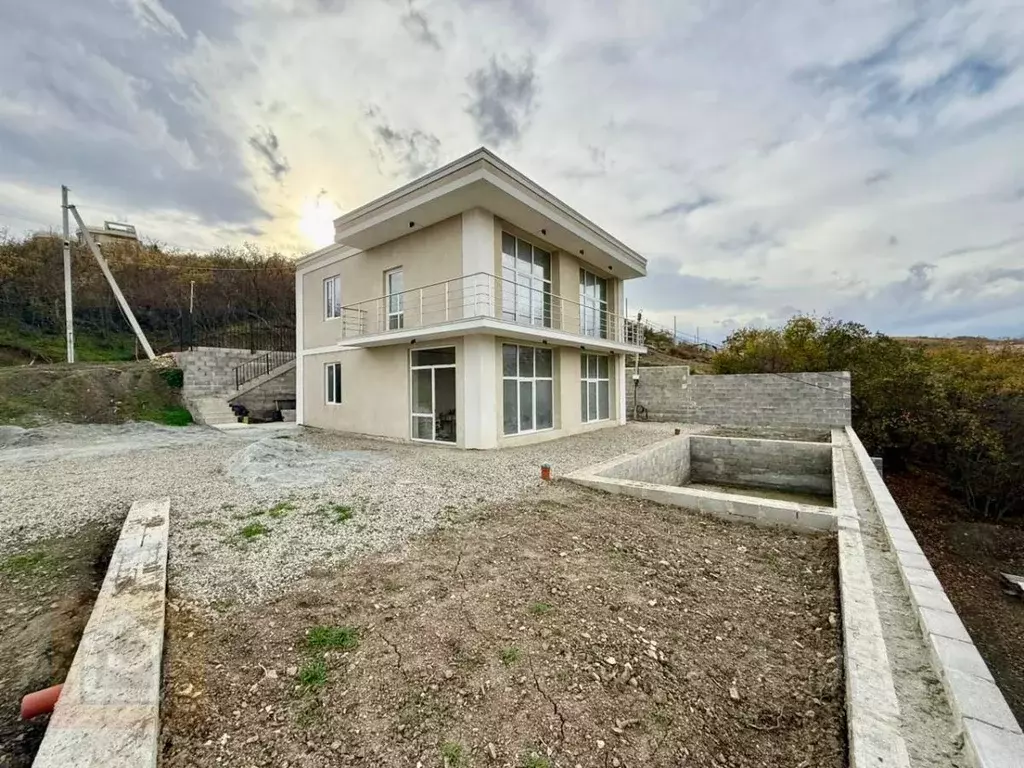 Дом в Крым, Алушта муниципальный округ, с. Рыбачье ул. Северная, 16 ... - Фото 1