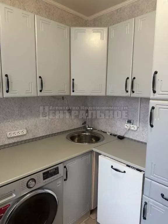 3-к кв. Смоленская область, Смоленск ул. Нормандия-Неман, 6 (51.6 м) - Фото 2