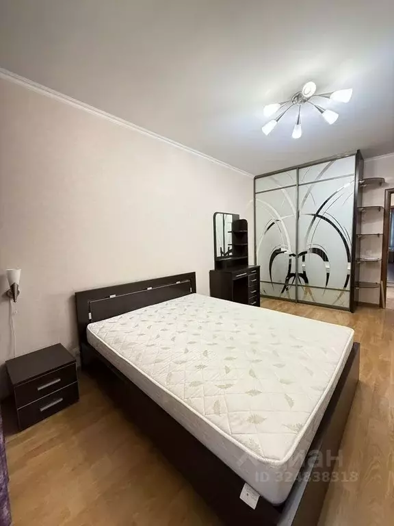 2-к кв. Татарстан, Казань ул. Вишневского, 29/48 (79.3 м) - Фото 2