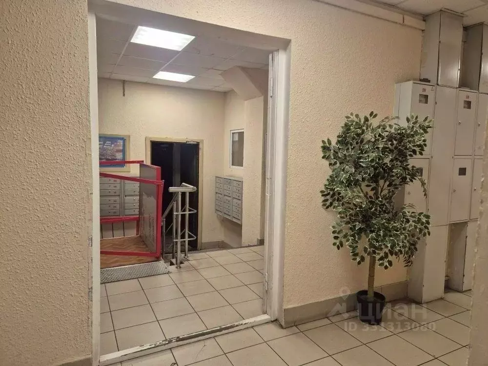 2-к кв. Московская область, Химки ул. Панфилова, 1 (59.0 м) - Фото 2
